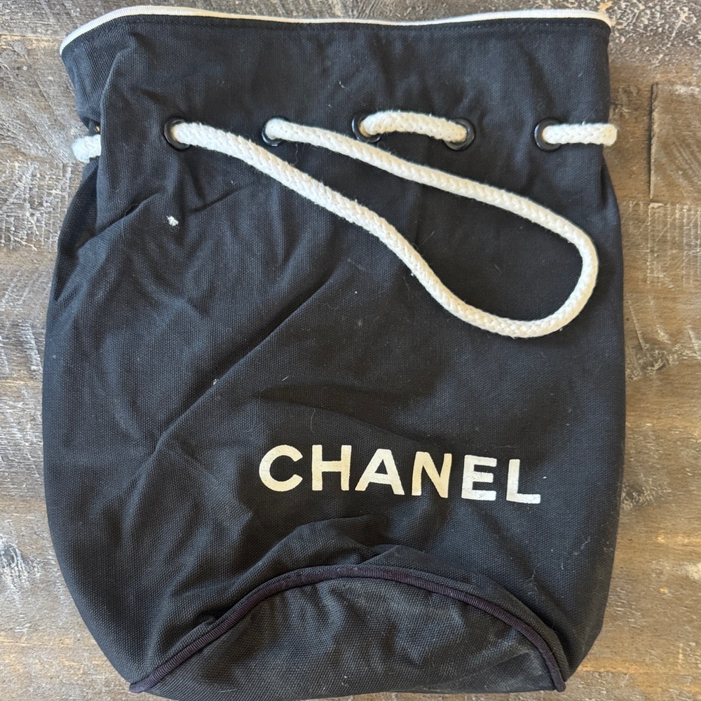 CHANEL Black and White Rope Tote